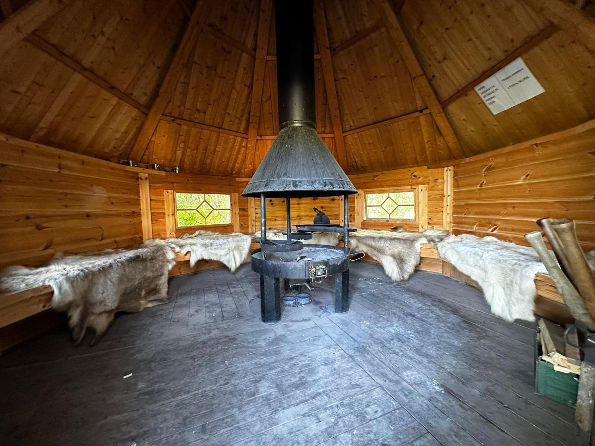 Maatilamatkailu Jaenisvaara Kolinkylä Esterno foto