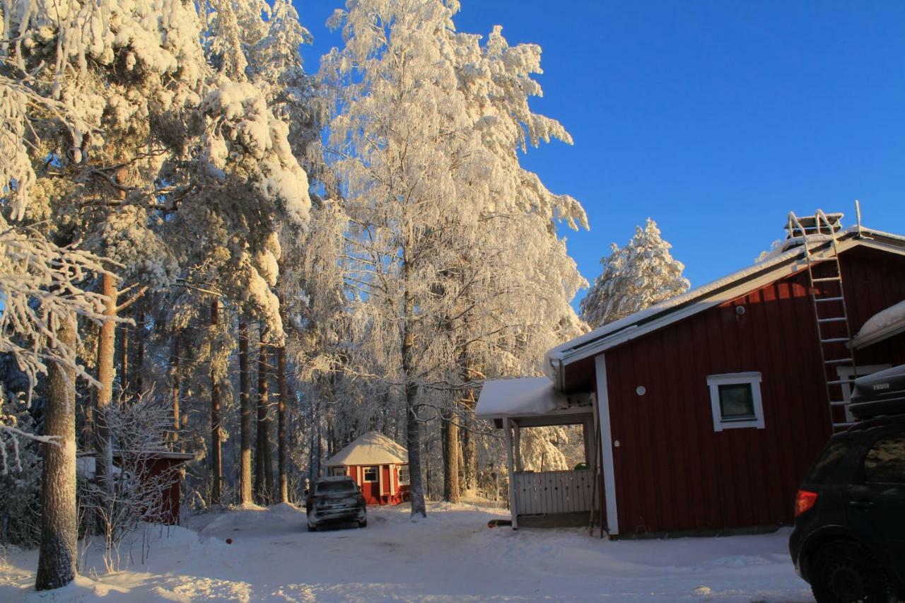 Maatilamatkailu Jaenisvaara Kolinkylä Esterno foto
